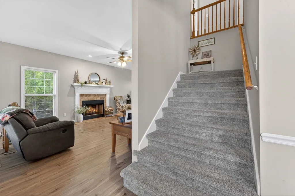 129 Deerview Drive Columbia TN 38401