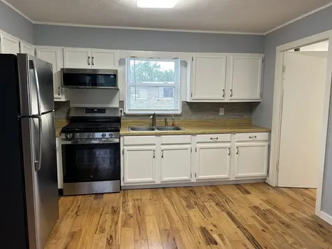 20 Ball Park Road Big Sandy TN 38221