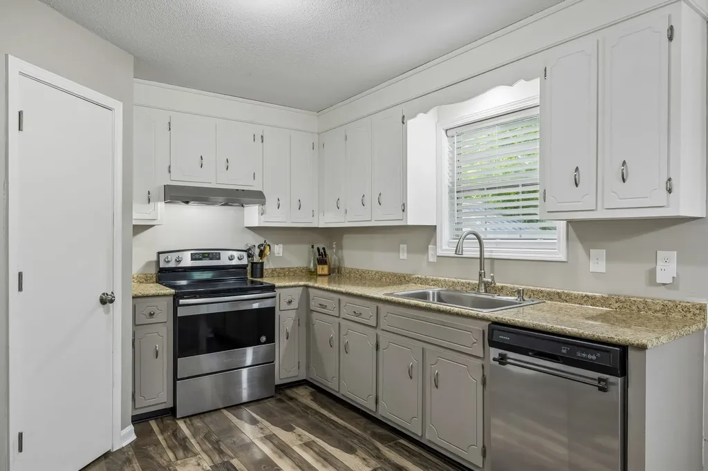 186 Pine Mountain Road Clarksville TN 37042