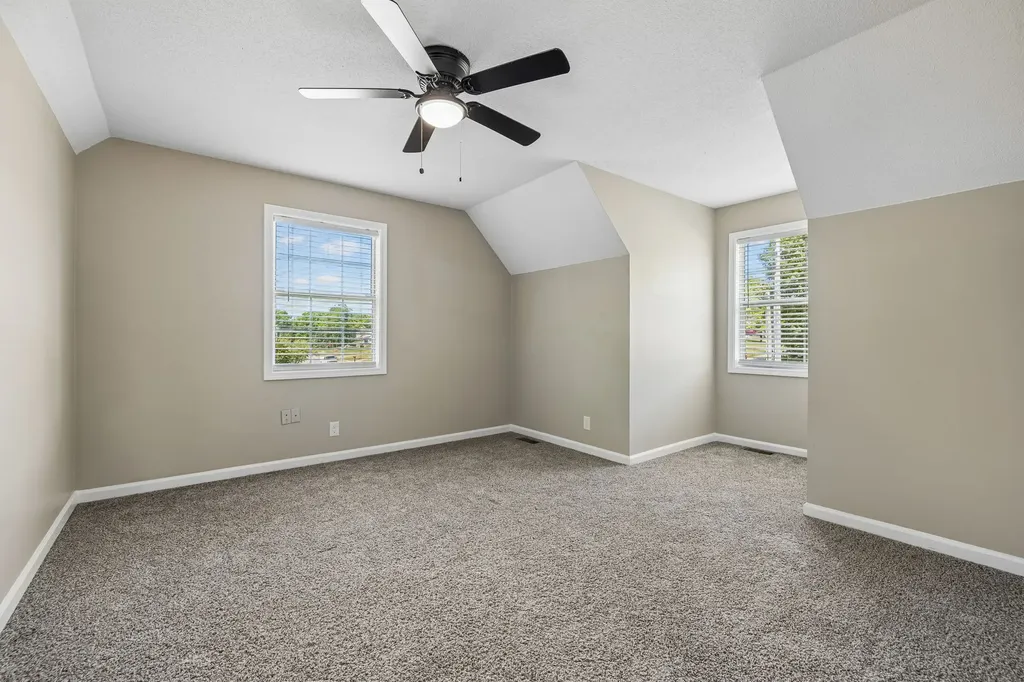 186 Pine Mountain Road Clarksville TN 37042