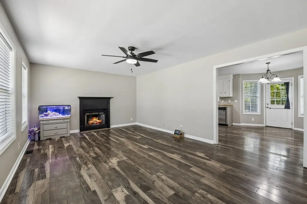 186 Pine Mountain Road Clarksville TN 37042