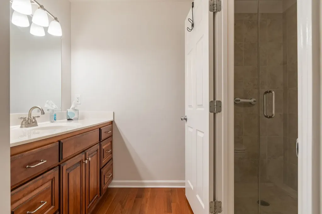 9127 Crestview Drive Bon Aqua TN 37025