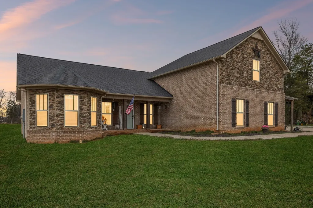 3941 Kelley Farris Road Columbia TN 38401