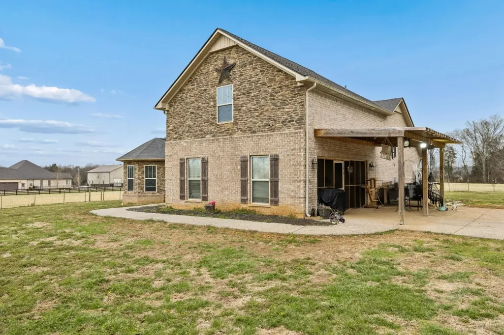 3941 Kelley Farris Road Columbia TN 38401