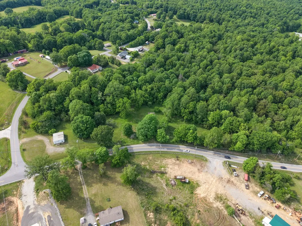 2815 Highway 49, E Charlotte TN 37036