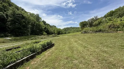 143 Buford Hughey Road Dellrose TN 38453