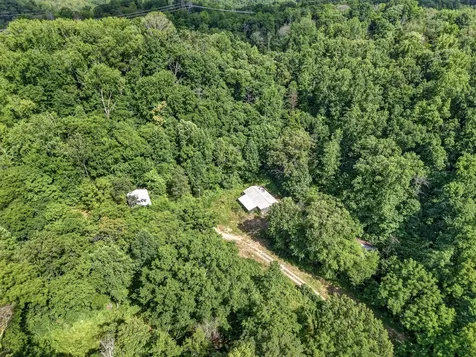 143 Buford Hughey Road Dellrose TN 38453
