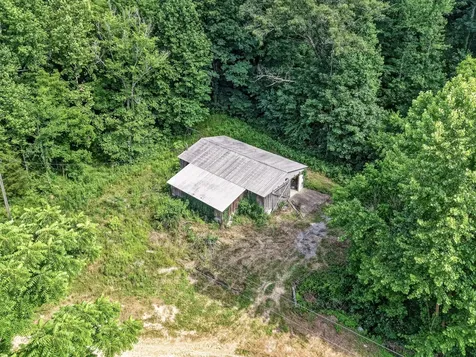 143 Buford Hughey Road Dellrose TN 38453