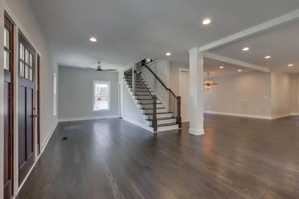 1509 Ashwood Avenue Nashville TN 37212