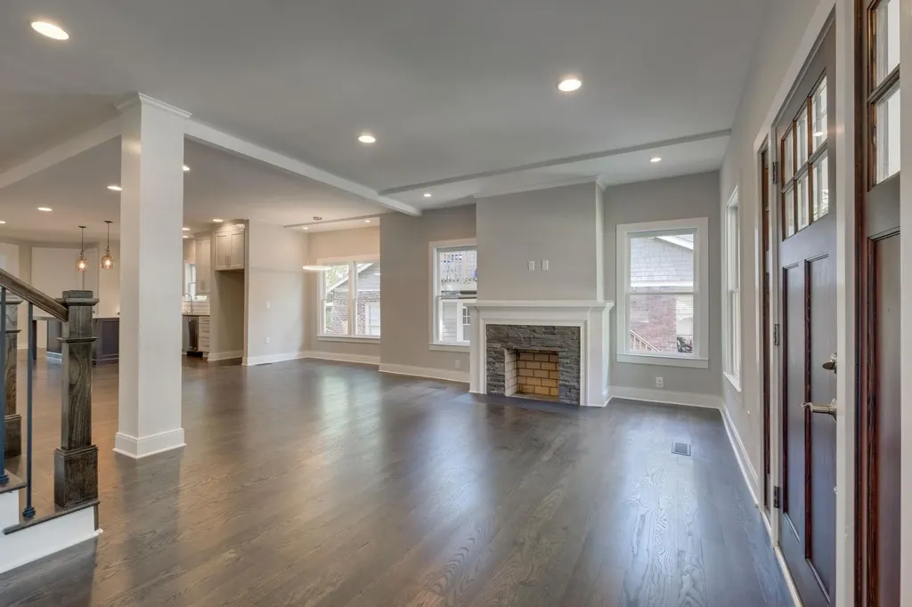 1509 Ashwood Avenue Nashville TN 37212