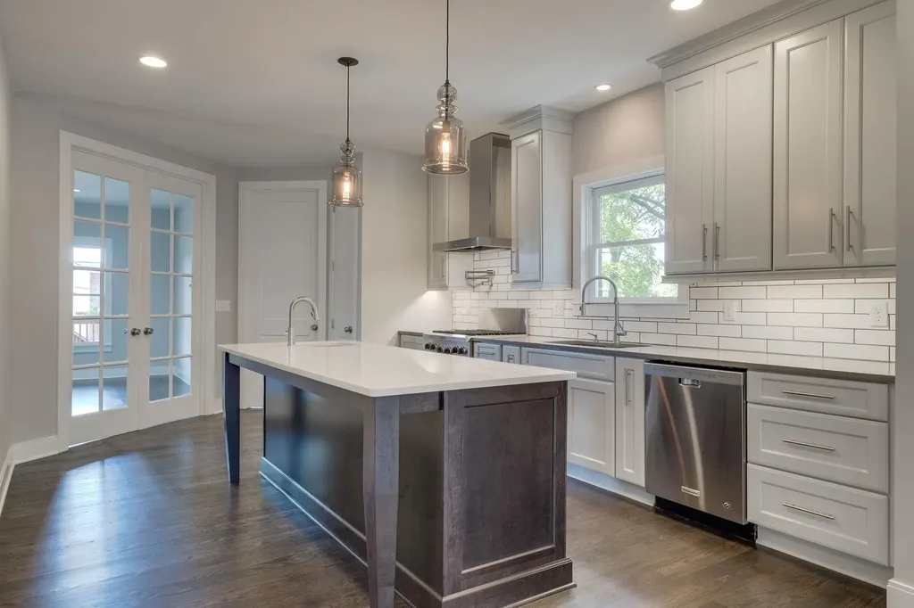 1509 Ashwood Avenue Nashville TN 37212