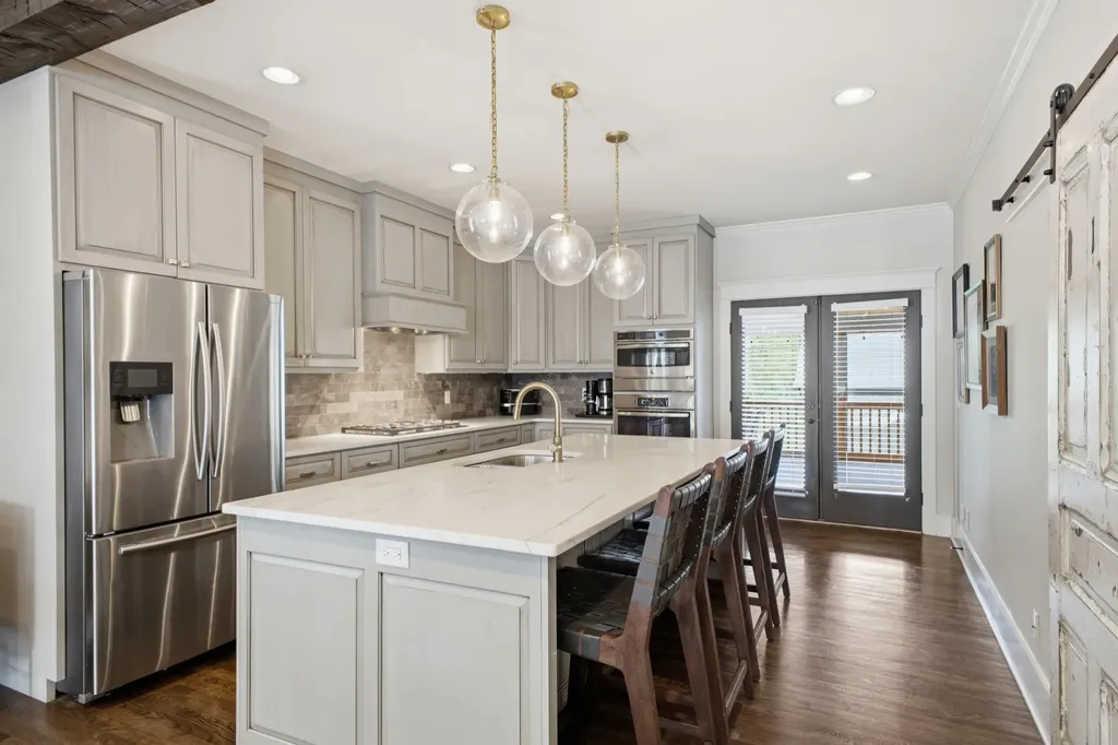 1102 Caldwell Avenue Nashville TN 37204