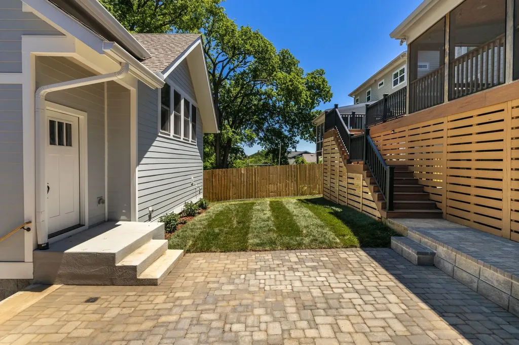 1102 Caldwell Avenue Nashville TN 37204