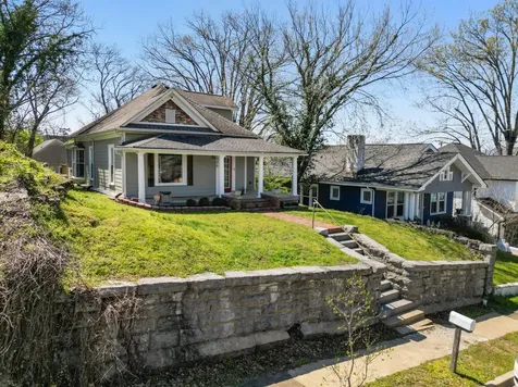 1906 Vine Street Chattanooga TN 37404
