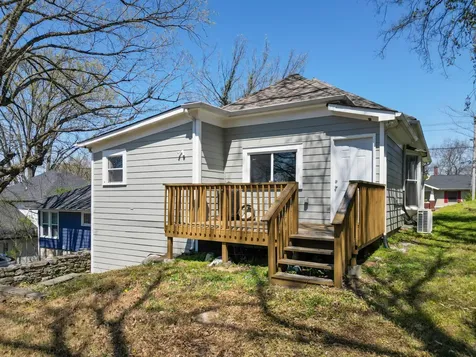 1906 Vine Street Chattanooga TN 37404