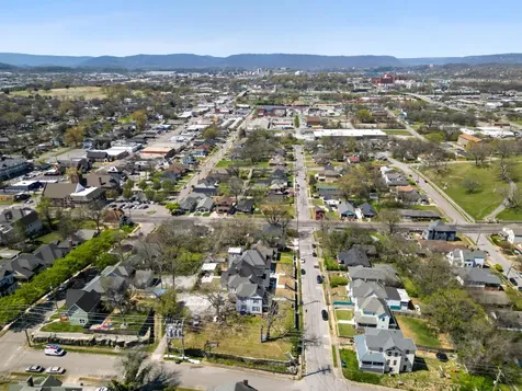 1906 Vine Street Chattanooga TN 37404