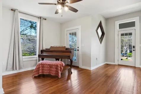1906 Vine Street Chattanooga TN 37404