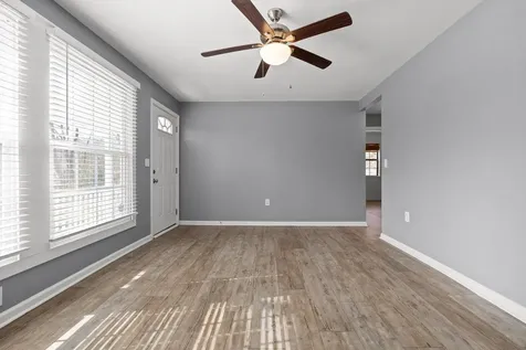 621 Courtney Lane Chattanooga TN 37415