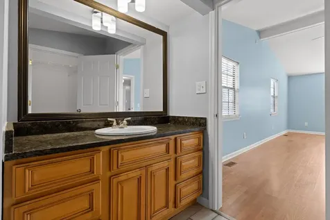 621 Courtney Lane Chattanooga TN 37415