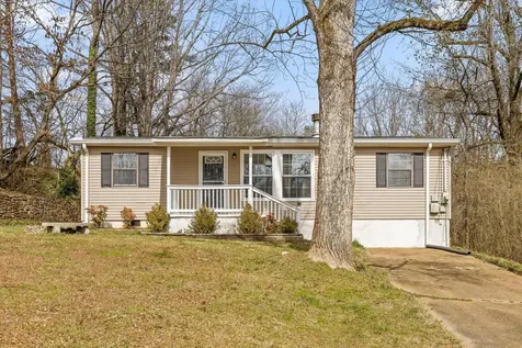 621 Courtney Lane Chattanooga TN 37415