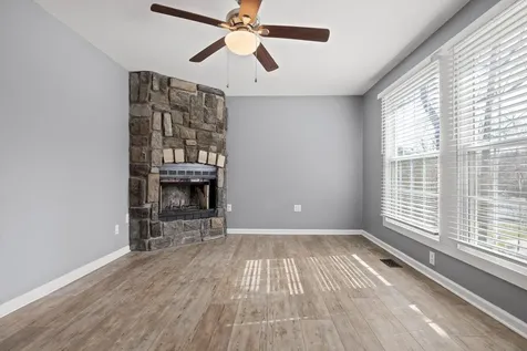 621 Courtney Lane Chattanooga TN 37415