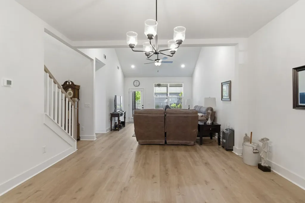 2615 Camrose Way Murfreesboro TN 37128