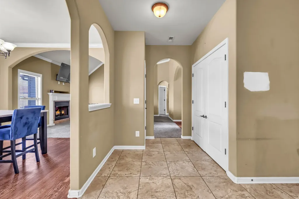2428 Senseney Drive Clarksville TN 37042