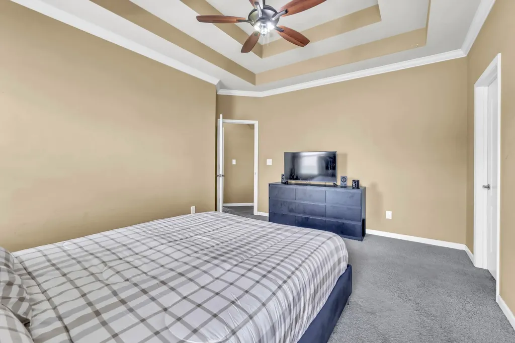 2428 Senseney Drive Clarksville TN 37042
