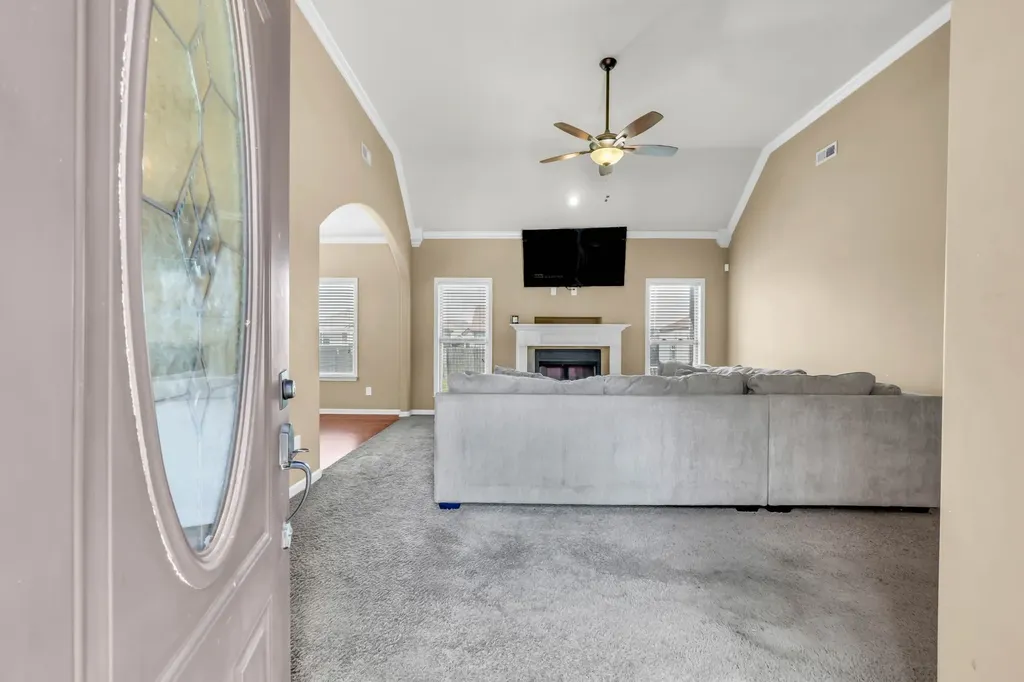 2428 Senseney Drive Clarksville TN 37042