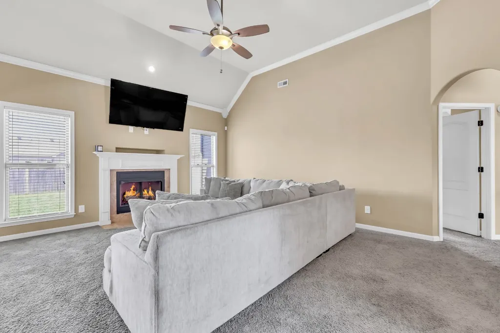 2428 Senseney Drive Clarksville TN 37042