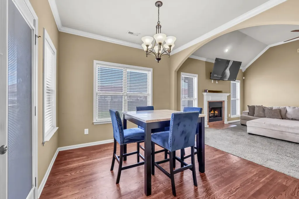 2428 Senseney Drive Clarksville TN 37042