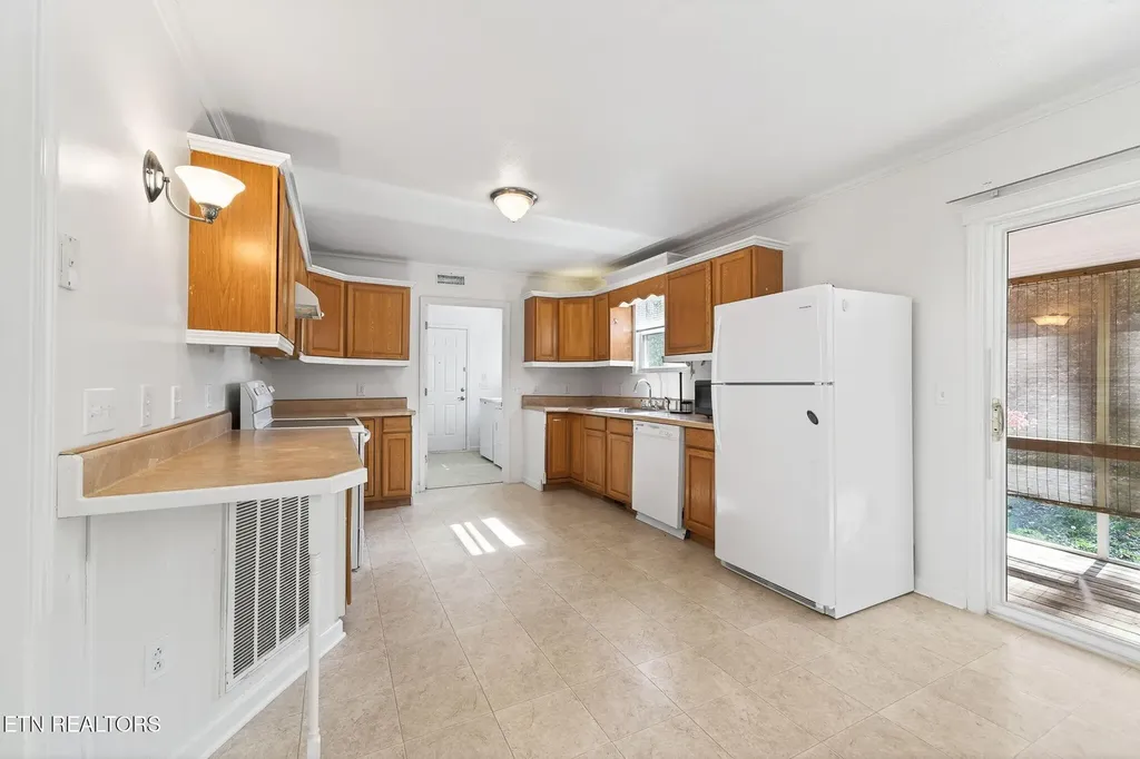 4067 Blaylock Road Crossville TN 38572
