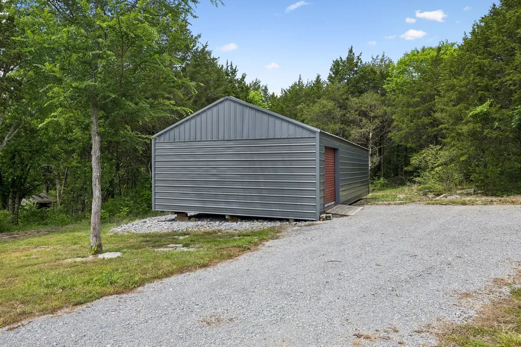 105 Turner Road Watertown TN 37184