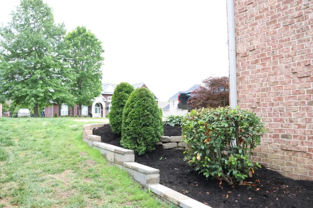 1023 Somerset Downs Boulevard Hendersonville TN 37075