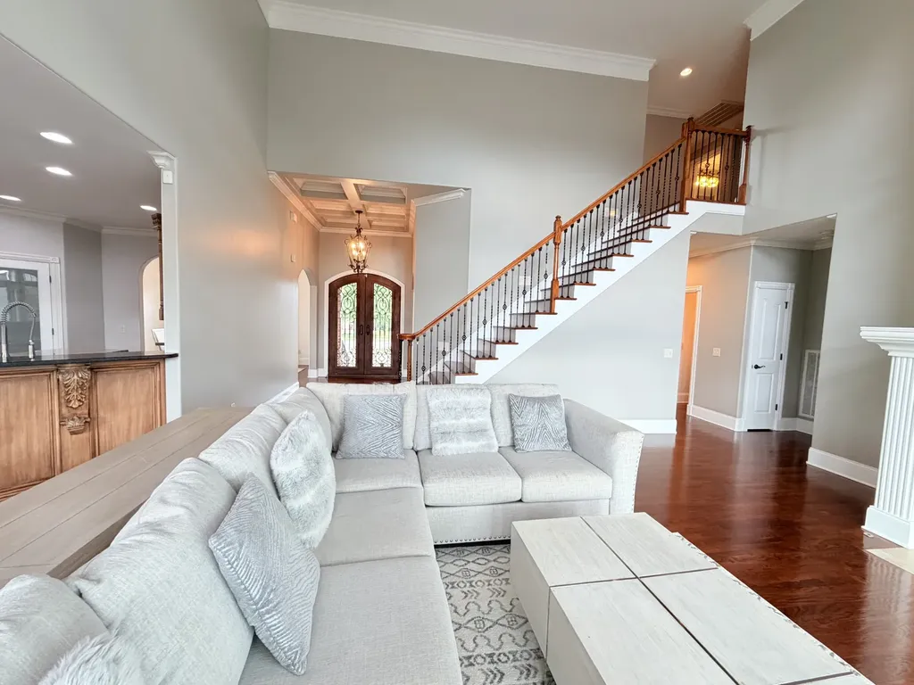 1023 Somerset Downs Boulevard Hendersonville TN 37075
