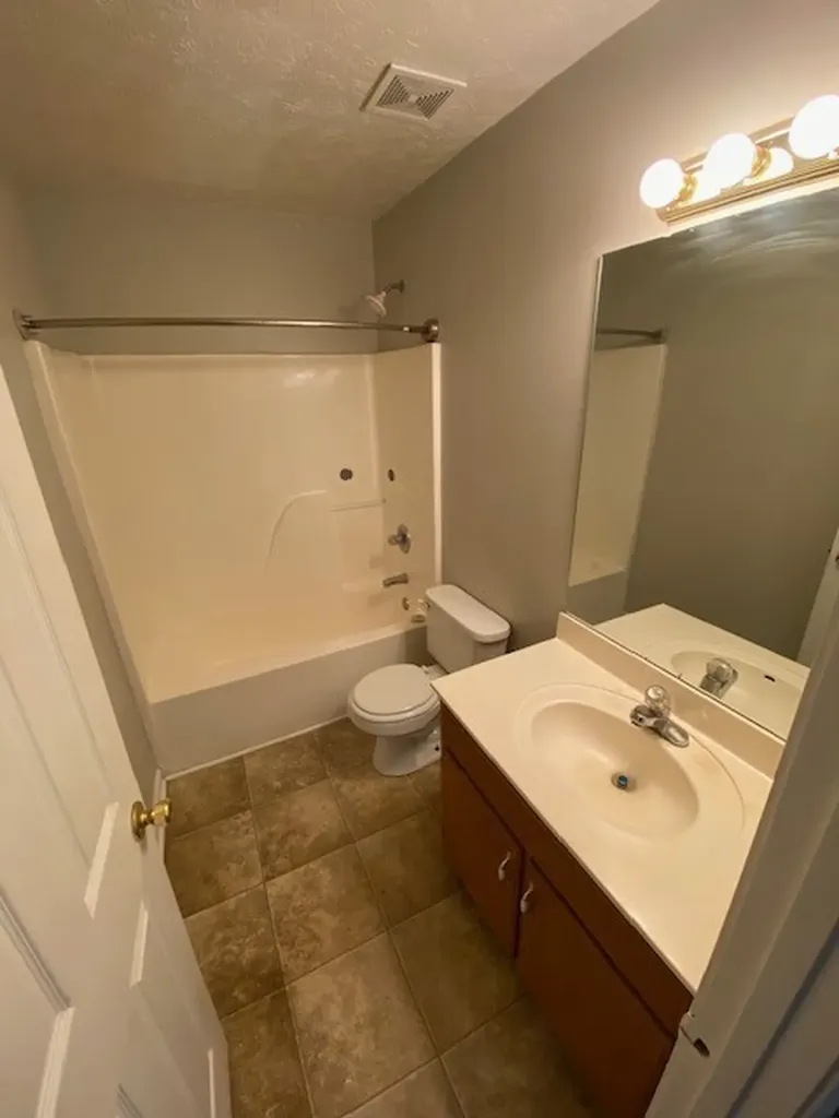 103 Emily Lane Portland TN 37148