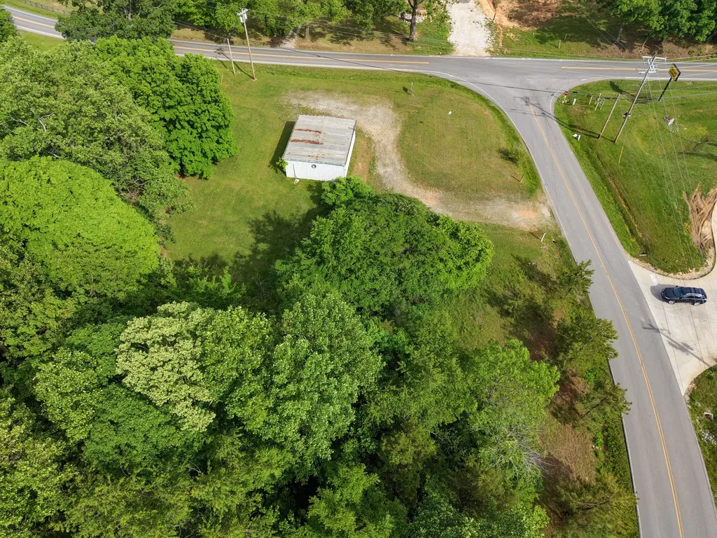 2815 Highway 49, E Charlotte TN 37036