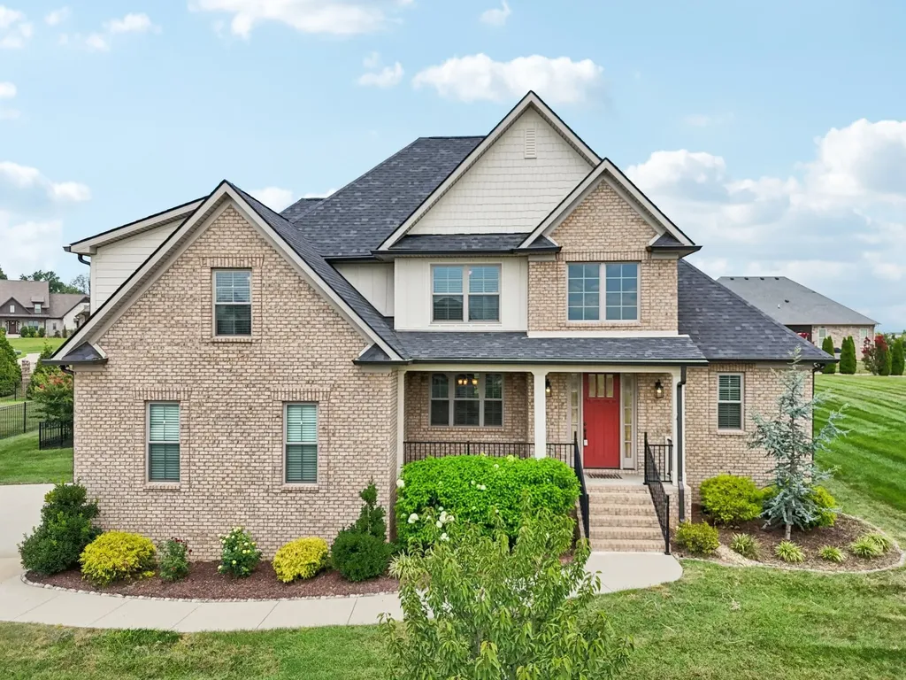 207 Manscoe Place Clarksville TN 37043