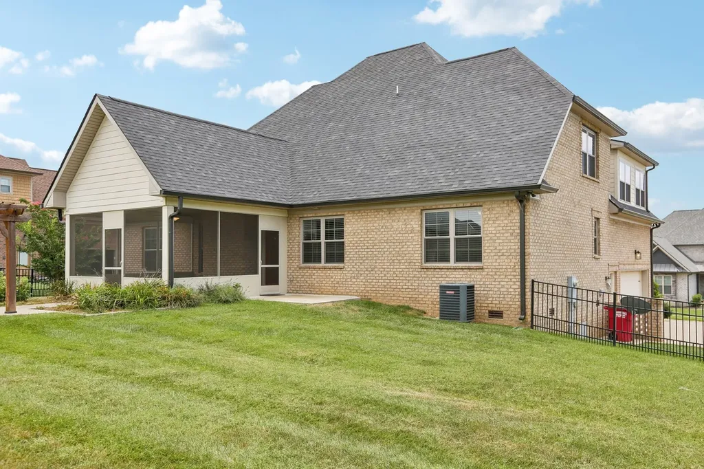 207 Manscoe Place Clarksville TN 37043