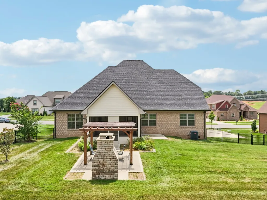 207 Manscoe Place Clarksville TN 37043