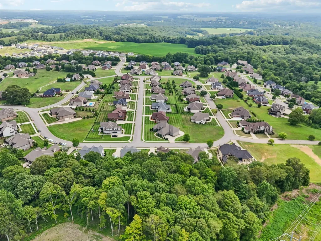 207 Manscoe Place Clarksville TN 37043
