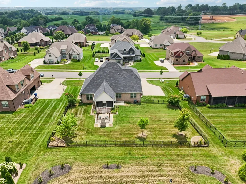 207 Manscoe Place Clarksville TN 37043