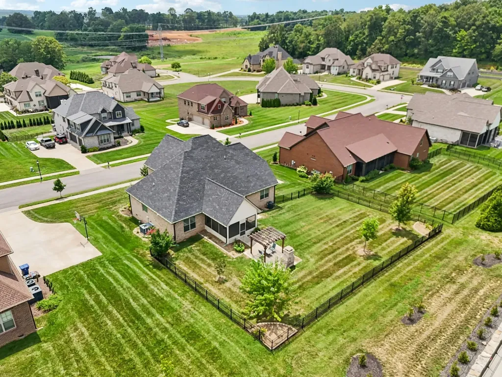 207 Manscoe Place Clarksville TN 37043