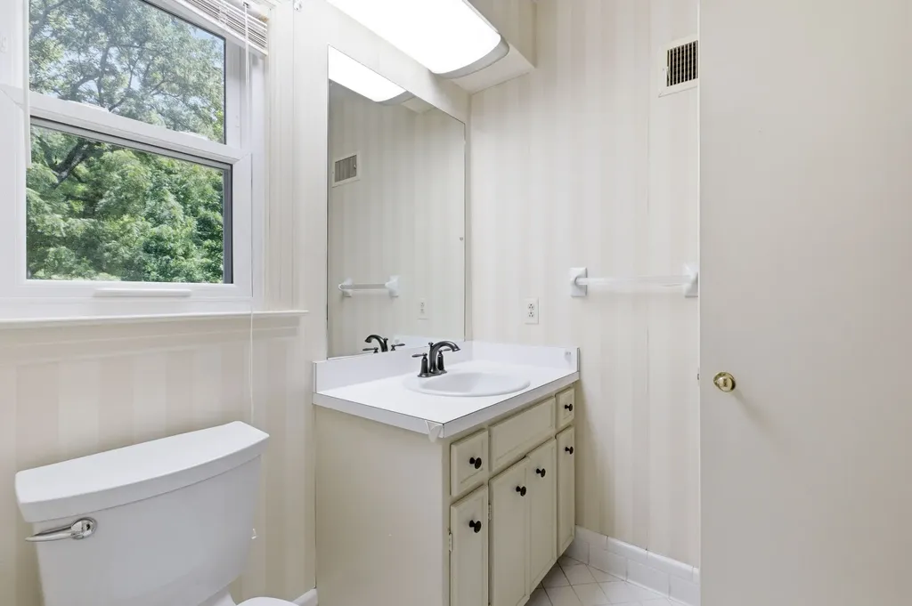 714 Sneed Road, W Franklin TN 37069