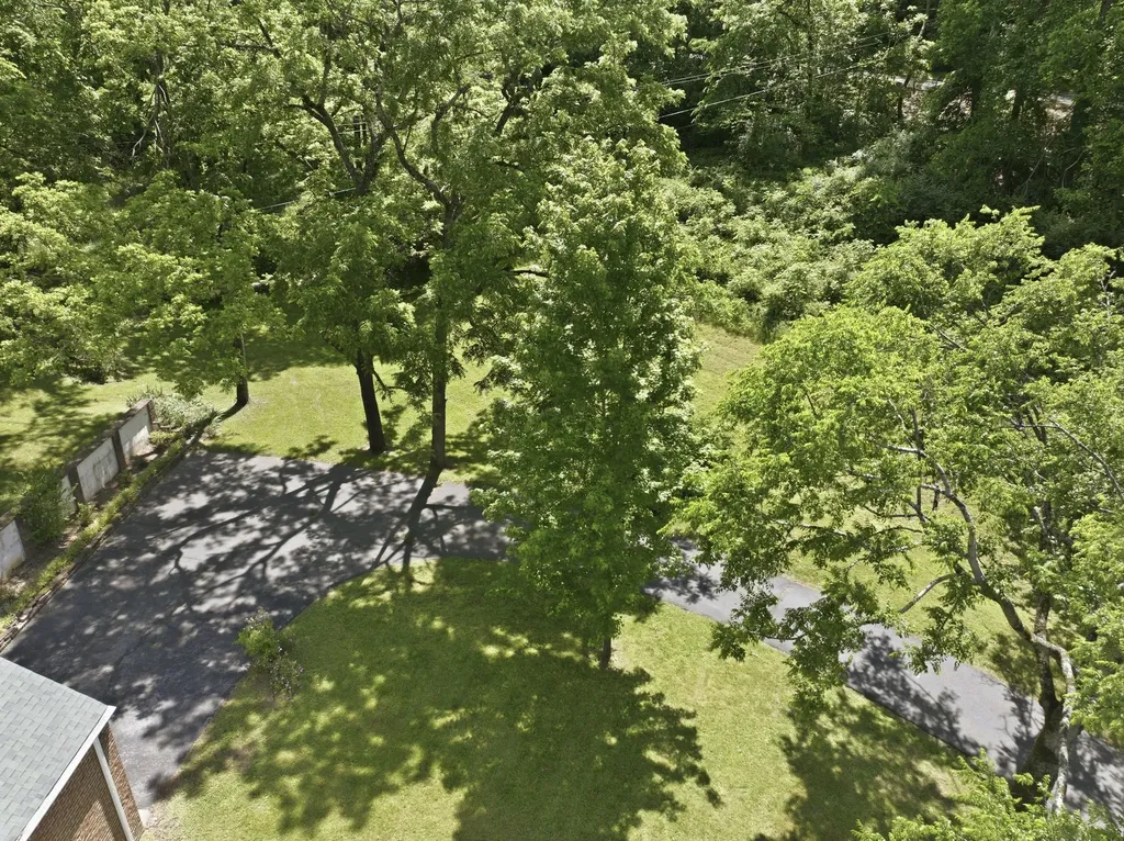 714 Sneed Road, W Franklin TN 37069