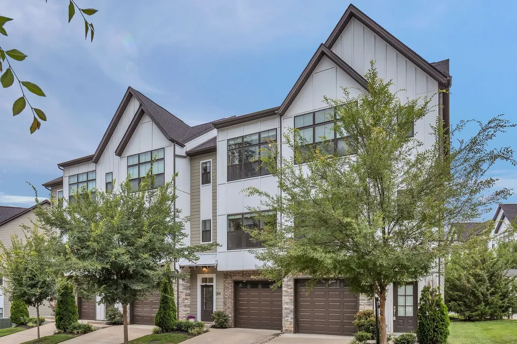 204 Stonecrest Circle Nashville TN 37209