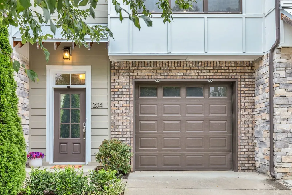 204 Stonecrest Circle Nashville TN 37209