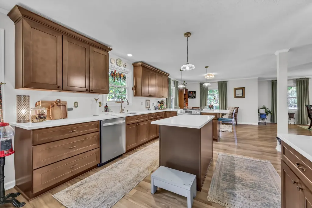2824 Scenic Drive Clarksville TN 37043