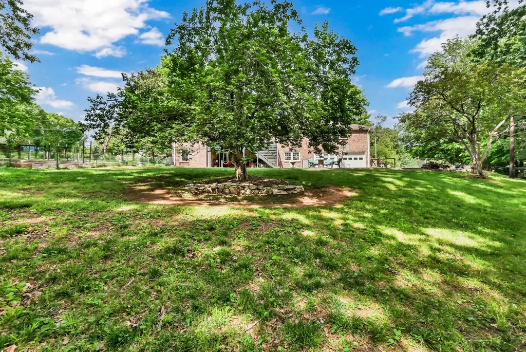 2824 Scenic Drive Clarksville TN 37043