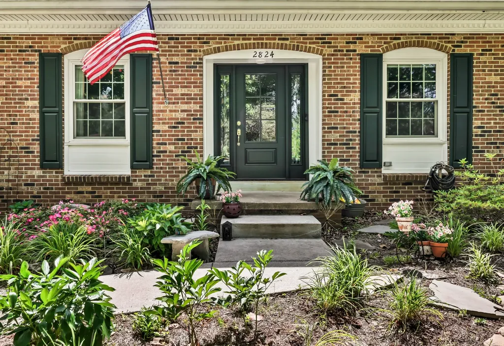 2824 Scenic Drive Clarksville TN 37043